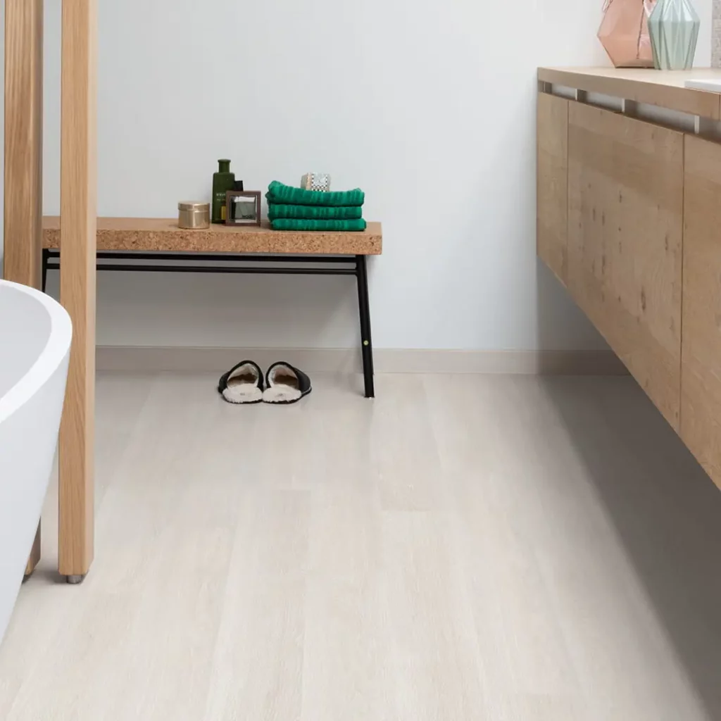 suelo laminado para cocinas y baños